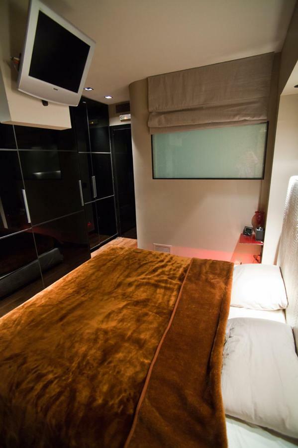Deluxe Boutique Suite , Jacuzzi, Private Parking, Fireplace Thessaloníki Ngoại thất bức ảnh